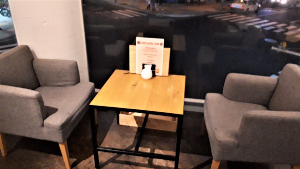 カフェノイモンドの座席