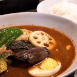 【レビュー】札幌スープカレー『暁(あかつき)』~カレー好きが絶賛!スパイスを真っ直ぐ感じるスープカレー【西11丁目】