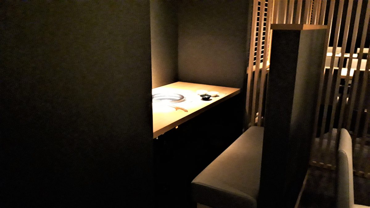 旅籠屋定山渓商店の夕朝食会場座席3