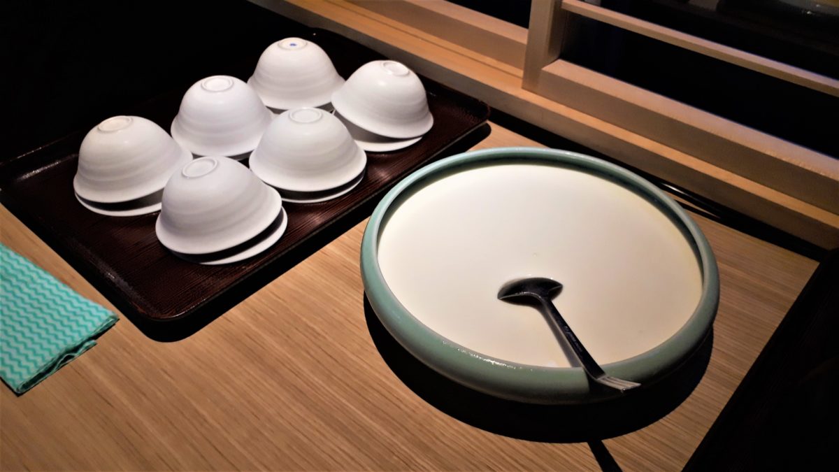 焼き肉コース六段のデザート杏仁豆腐