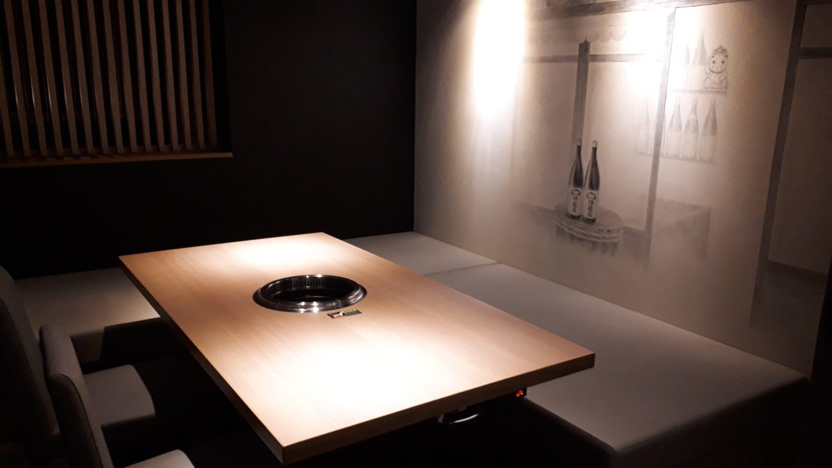 旅籠屋定山渓商店の夕朝食会場座席2