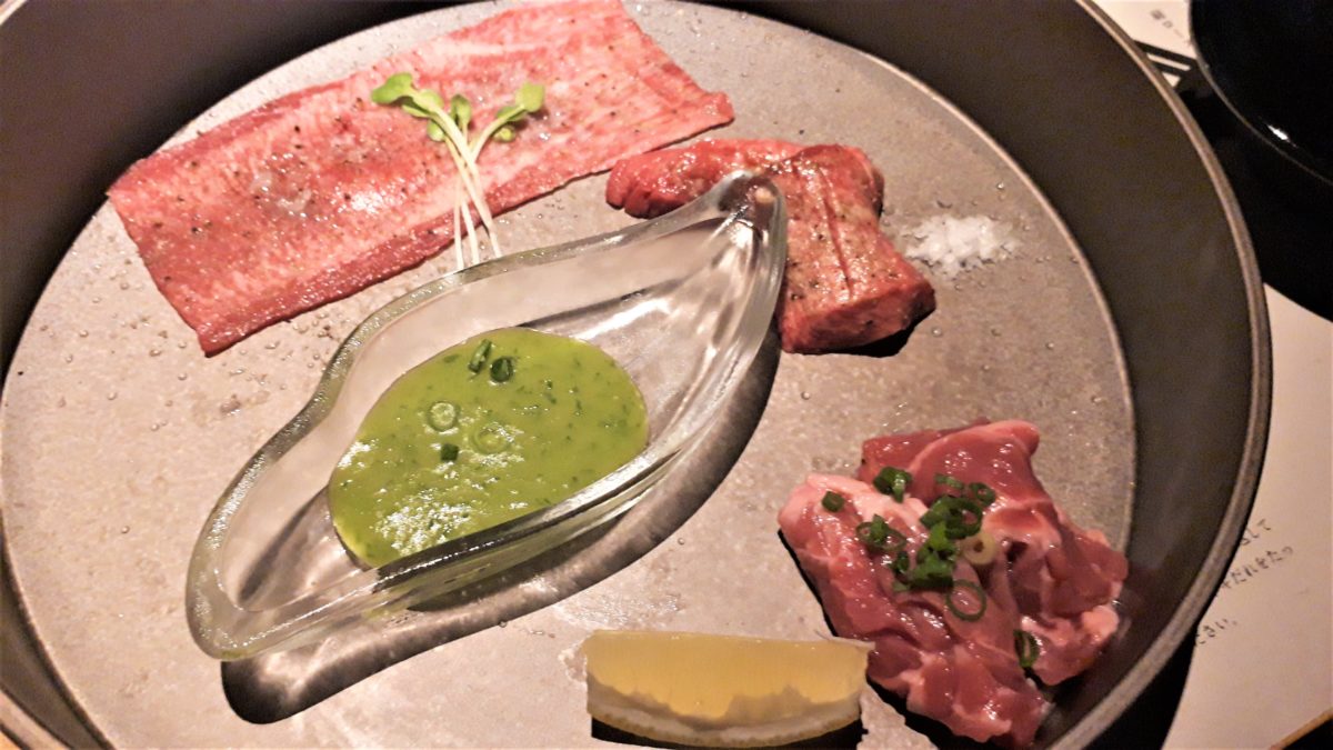 焼き肉コース六段の3段目