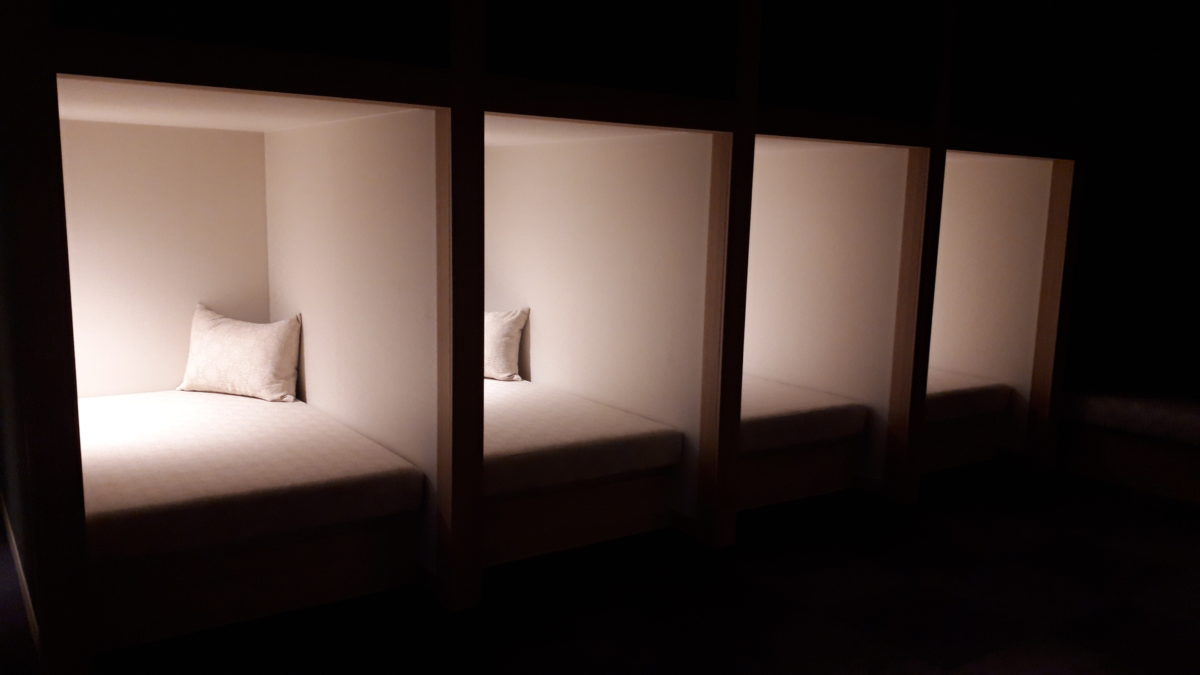 旅籠屋定山渓商店のSAKEラウンジ2