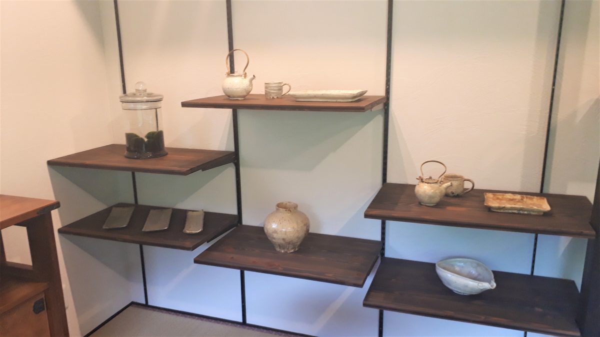 定山渓カフェ崖の上の店内4