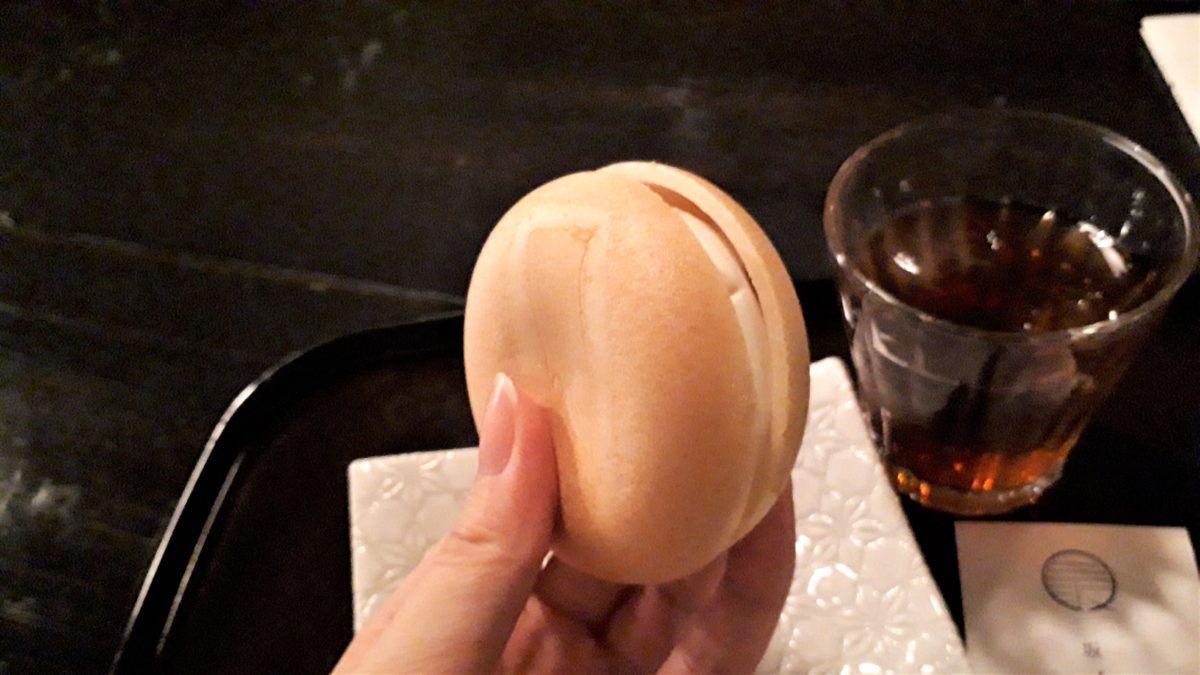 坂ノ上の最中の食べ方