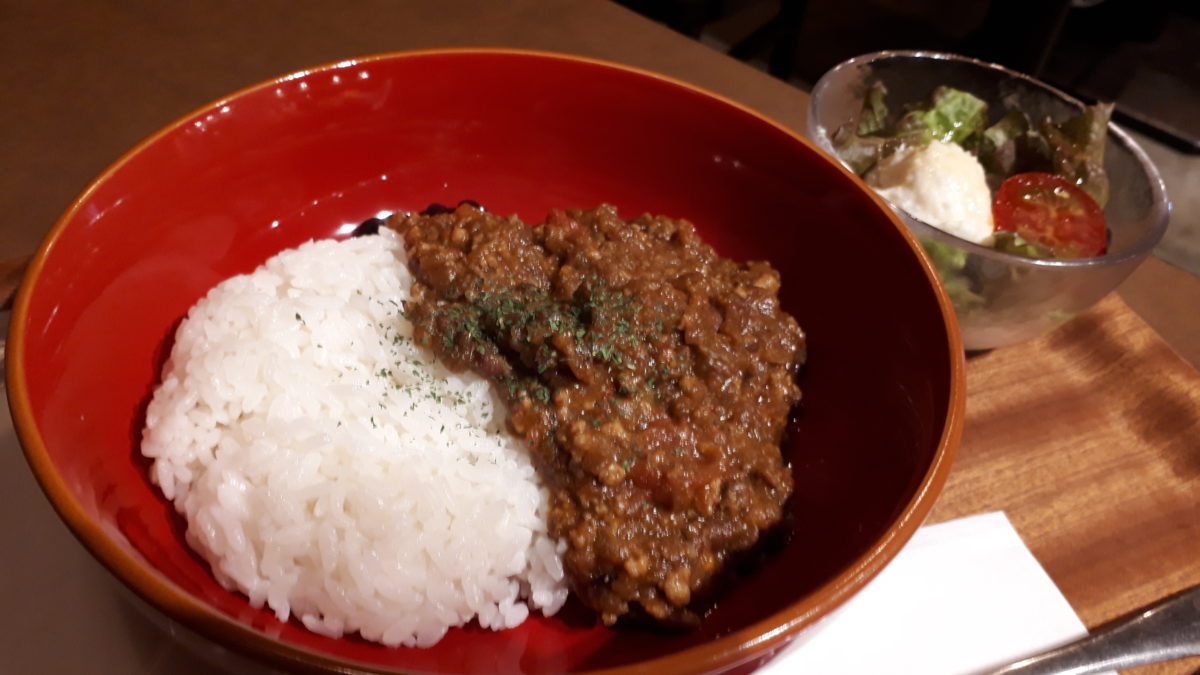 福吉カフェ札幌伏古店のキーマカレー