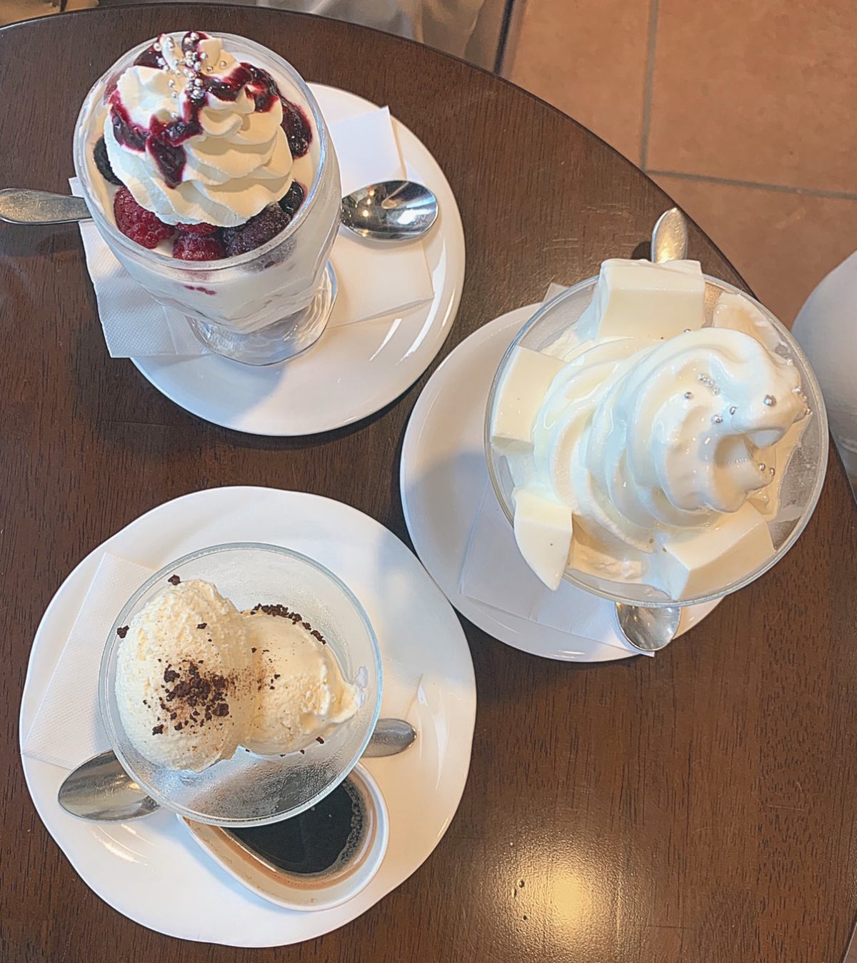 アルディ パフェ