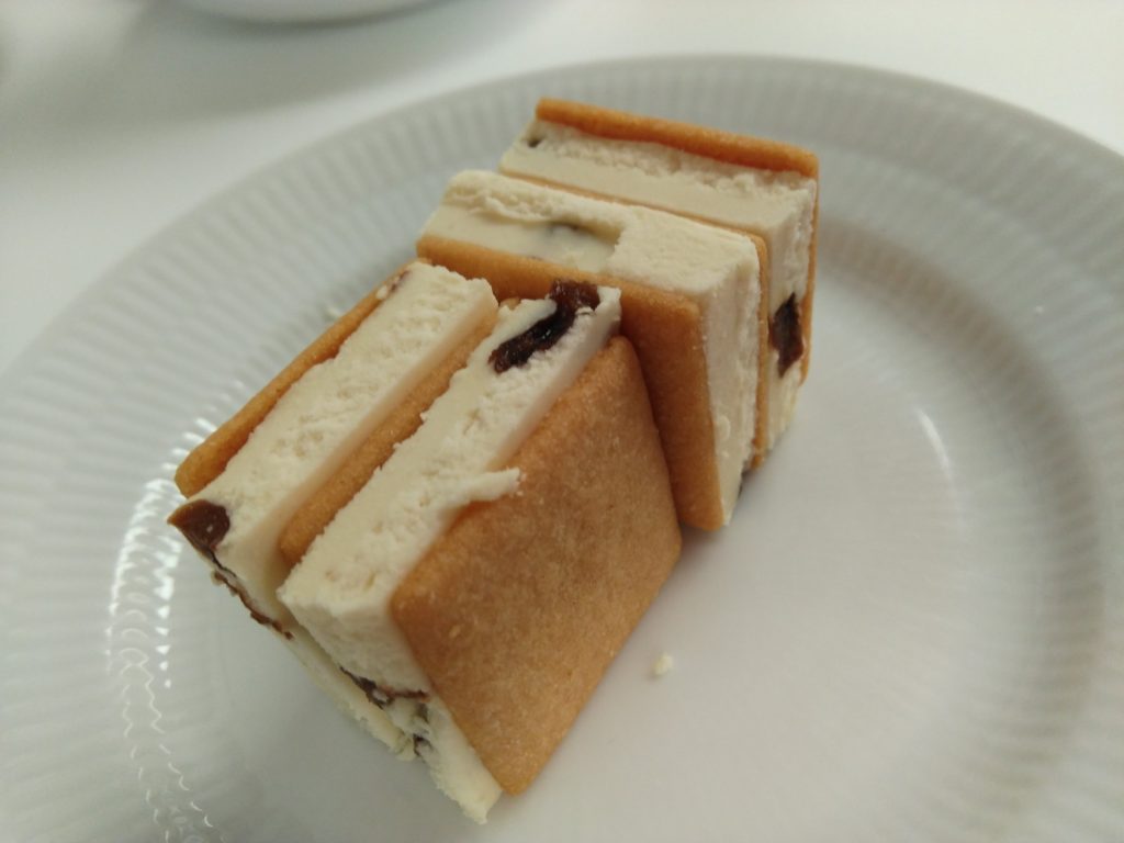 【レビュー】札幌カフェ『六花亭札幌本店』～カフェ限定のスイーツがどれも絶品♪【さっぽろ】