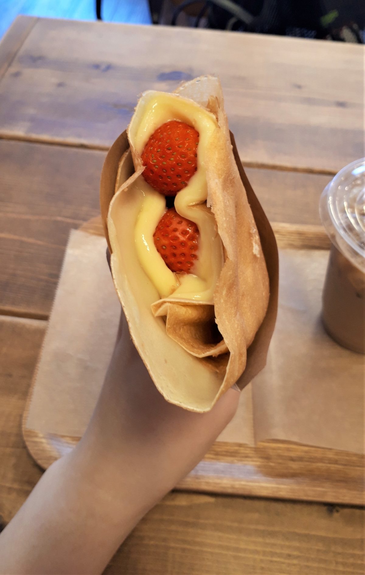 パイ＆クレープクローバーの生いちごカスタード2