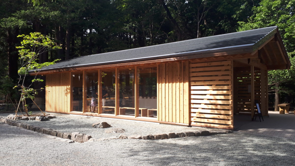 北海道神宮の神宮茶屋建物外観