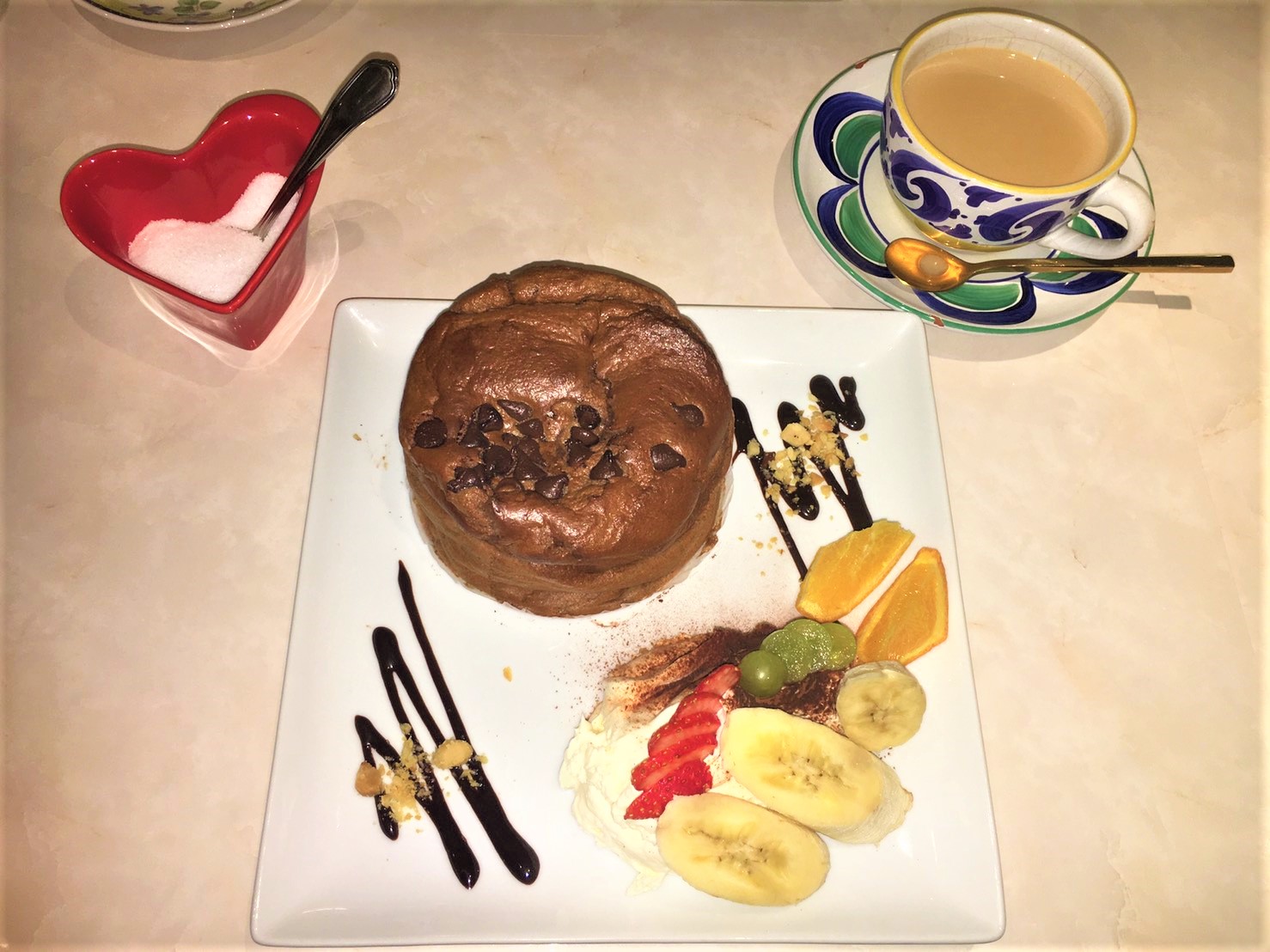 つきさむパンケーキ　金のスプーン　ショコラのスフレ