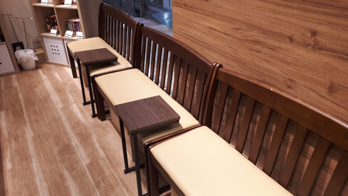 ANCHAKYOTOアンチャキョウトの店内イートインスペース