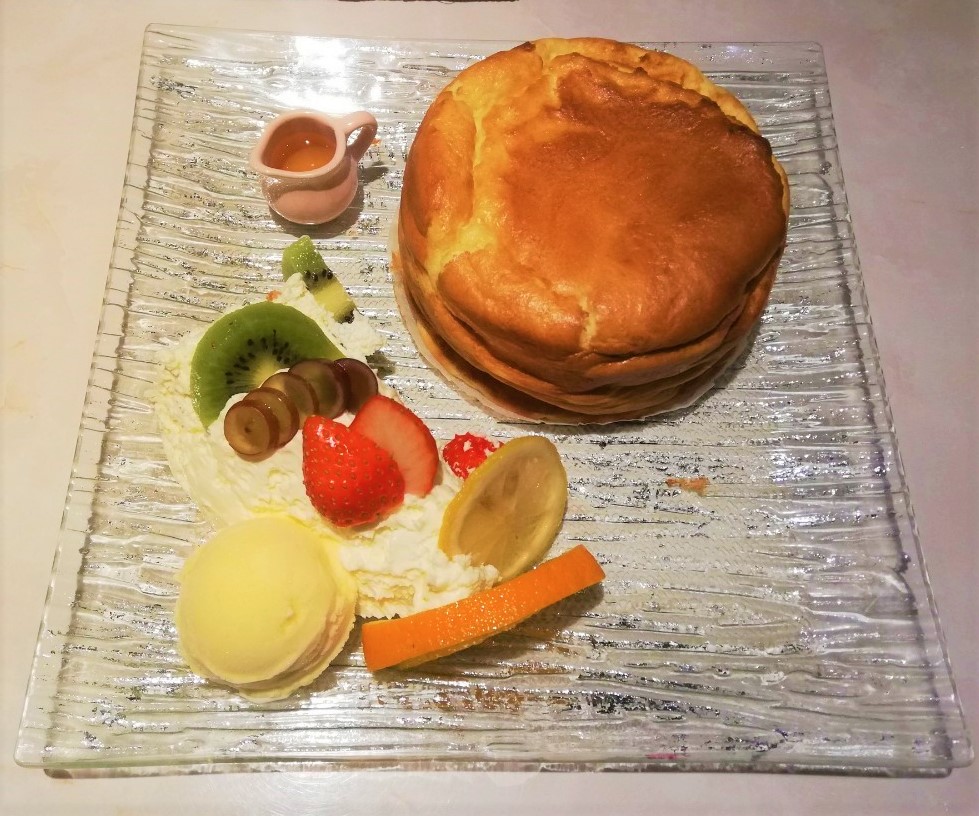 レビュー 札幌カフェ つきさむパンケーキ 金のスプーン ふわとろリッチなスフレパンケーキ 福住 ポロノオト