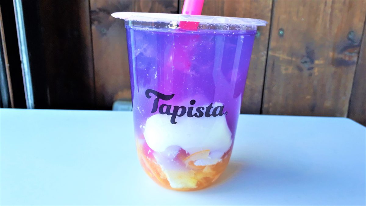 Tapista(タピスタ)札幌狸小路店のオーロラレモネードは色が変わる