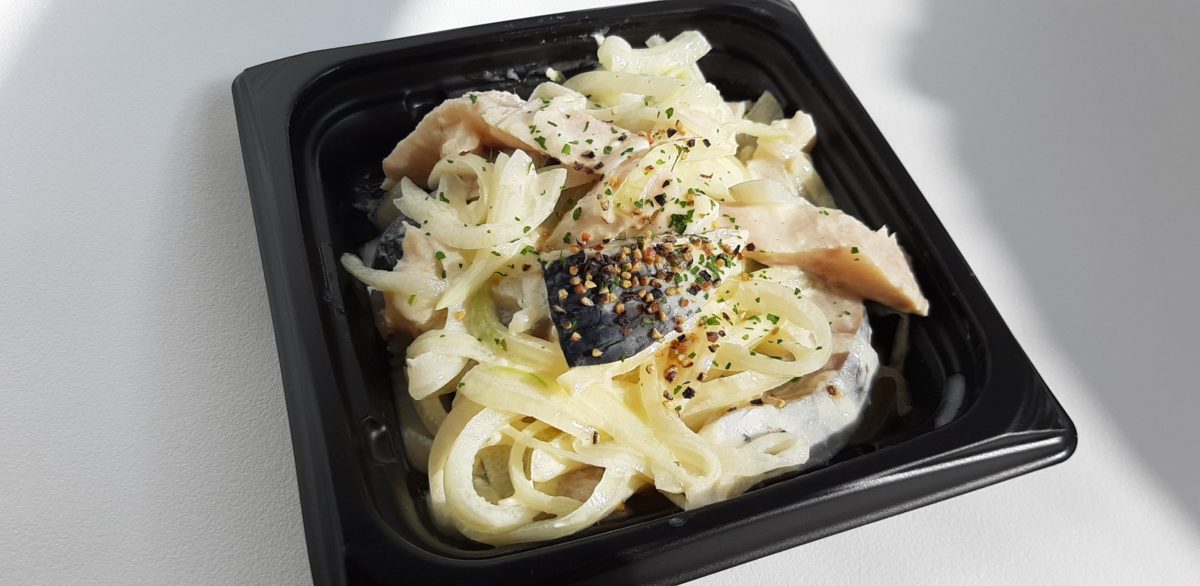 札幌テイクアウト惣菜店「オカズヤ」ニシンのサワークリーム