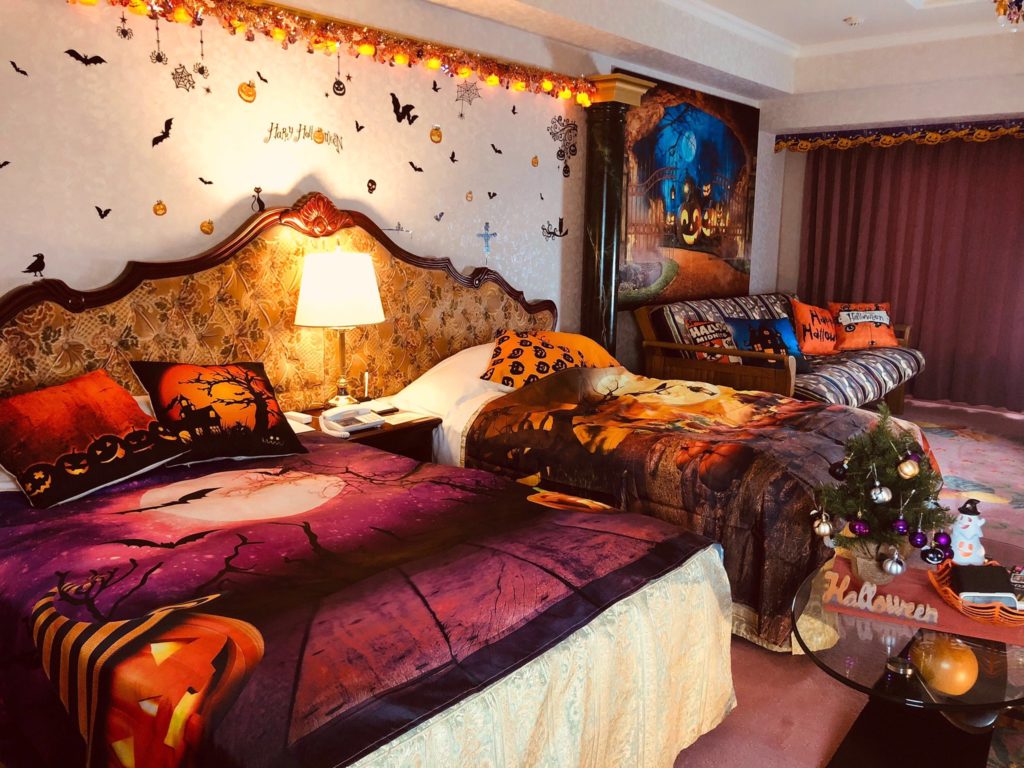 【宿泊】定山渓ビューホテルで過ごすHalloween～めちゃかわハロウィンルーム＆ナイトプール♪無料特典も満載なんです！【定山渓】