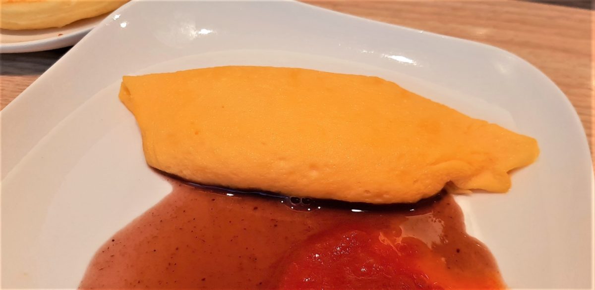 センチュリーロイヤルホテルホテル朝食バイキング「実演コーナーのオムレツ」