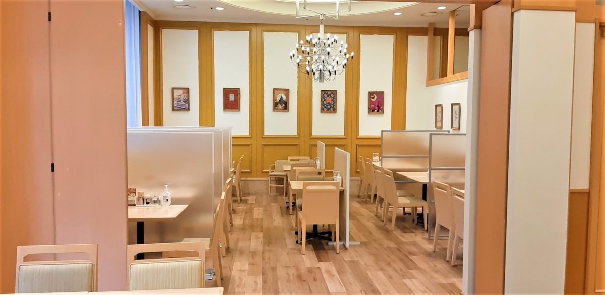 センチュリーロイヤルホテル朝食バイキング会場内座席2