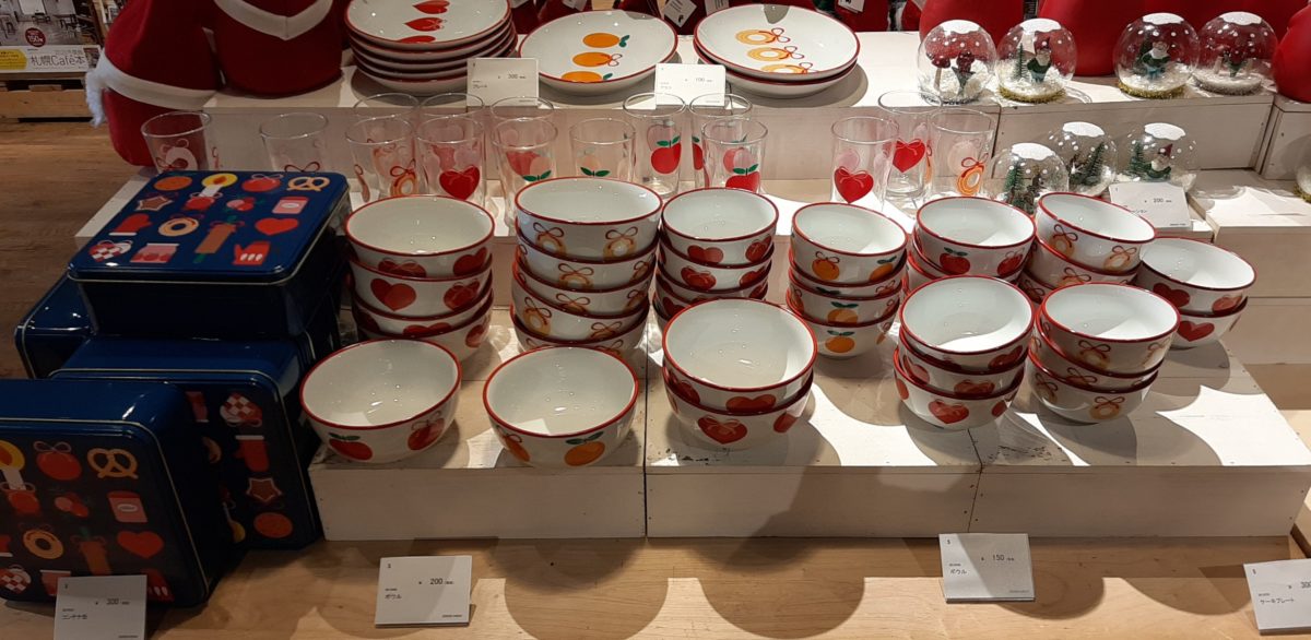 美しが丘TSYTAYA「フライングタイガーコペンハーゲン」ポップアップストアクリスマスマーケット商品