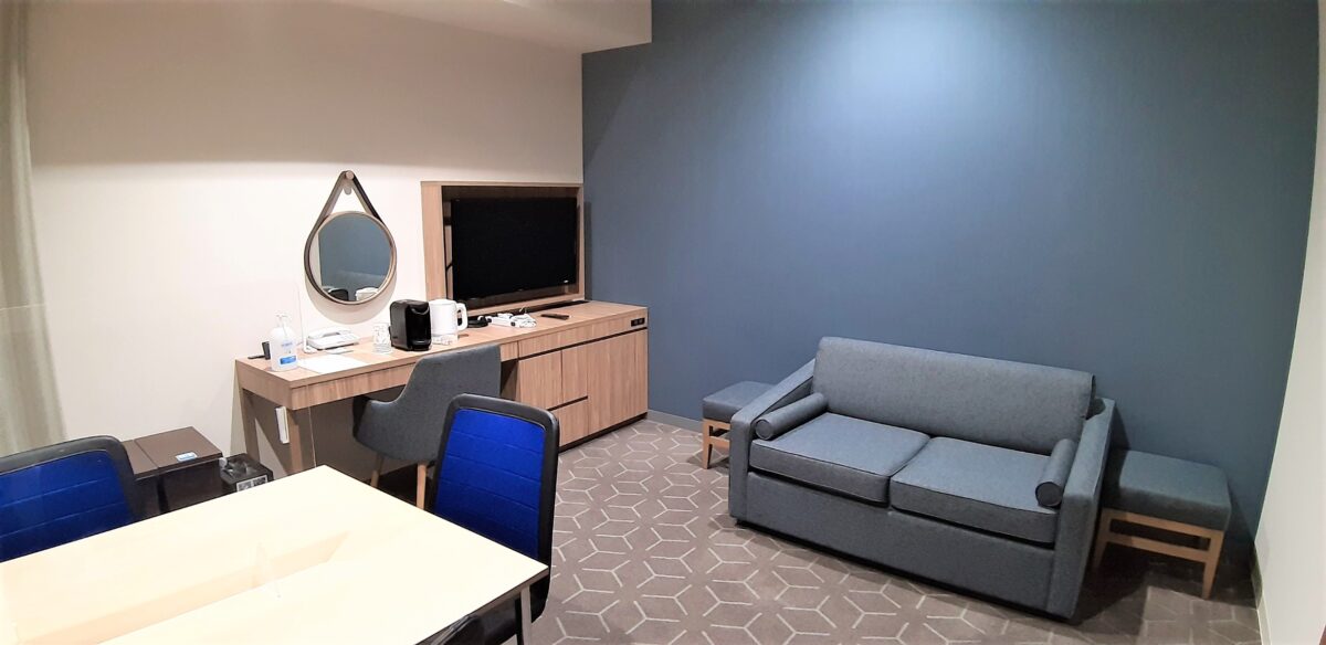 札幌ビューホテル大通公園レンタルオフィススペース6人部屋316号室