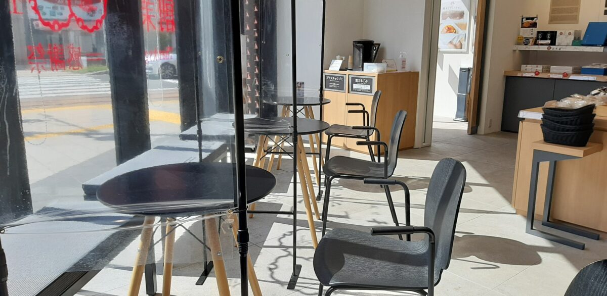 札幌千秋庵本店イートインスペース