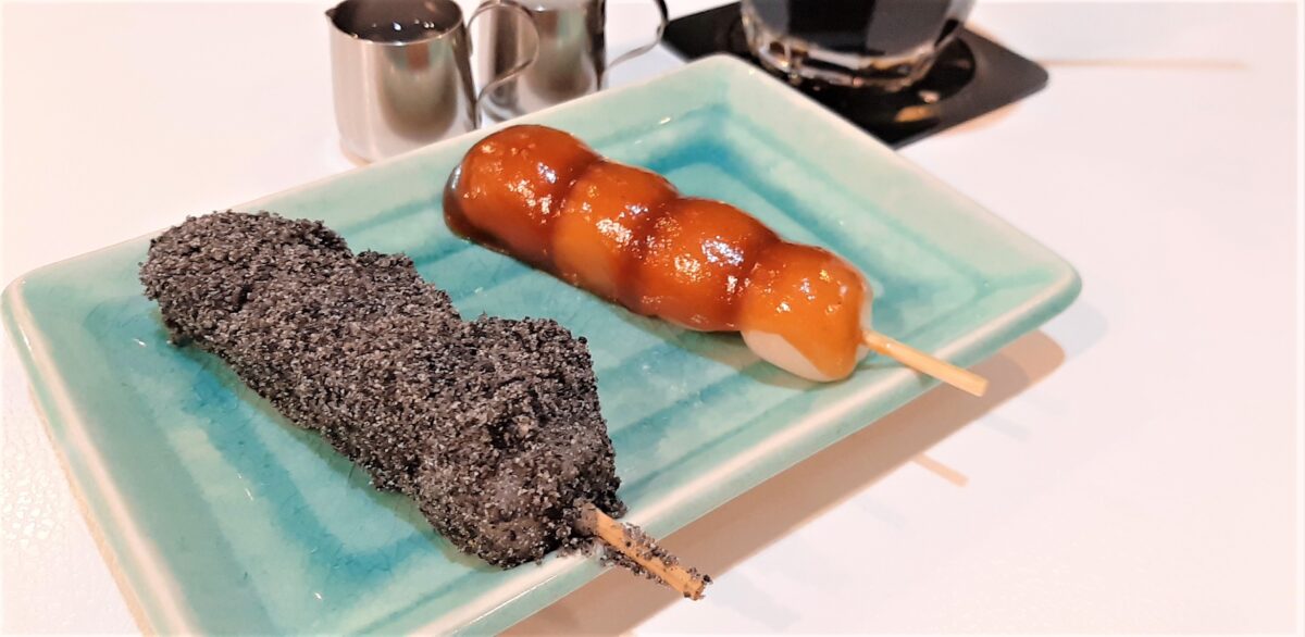 札幌新倉屋本店の新倉屋モーニング花園だんご